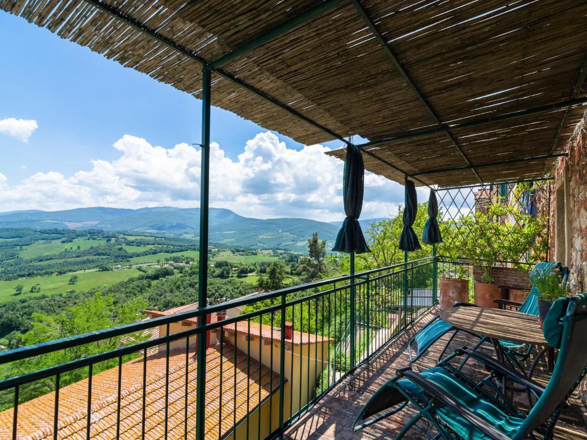Belvilla By Oyo Bellavista Montecastelli Pisano Екстериор снимка